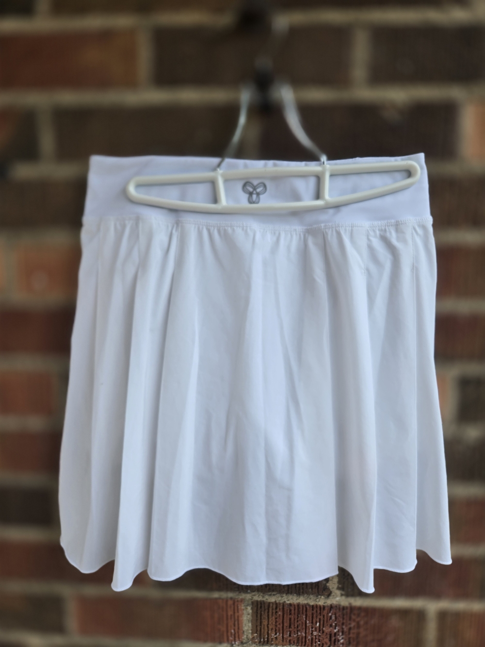 TNA White Skort